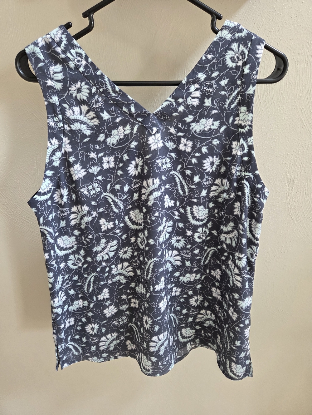 Loft Tank Top - Picture 2 of 4